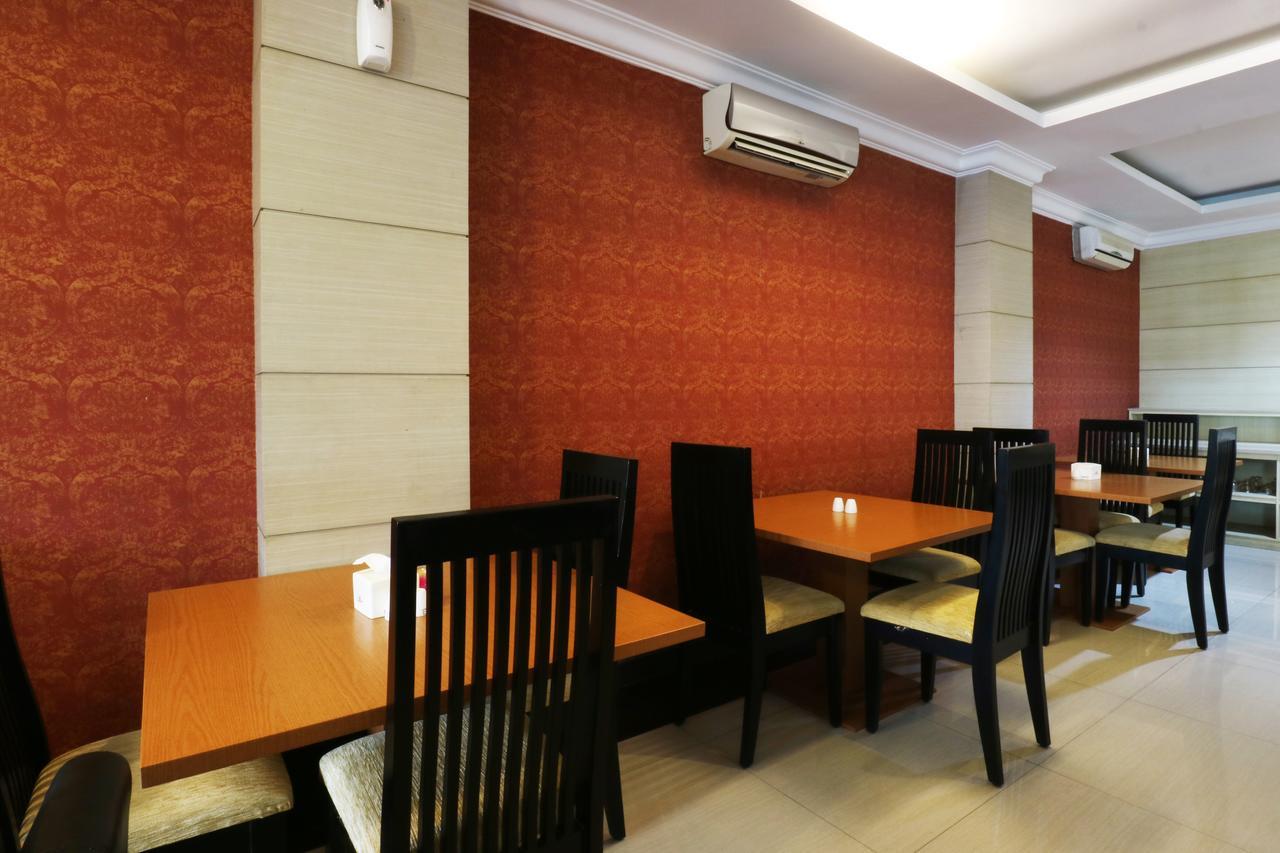 Raja Hotel 2*
