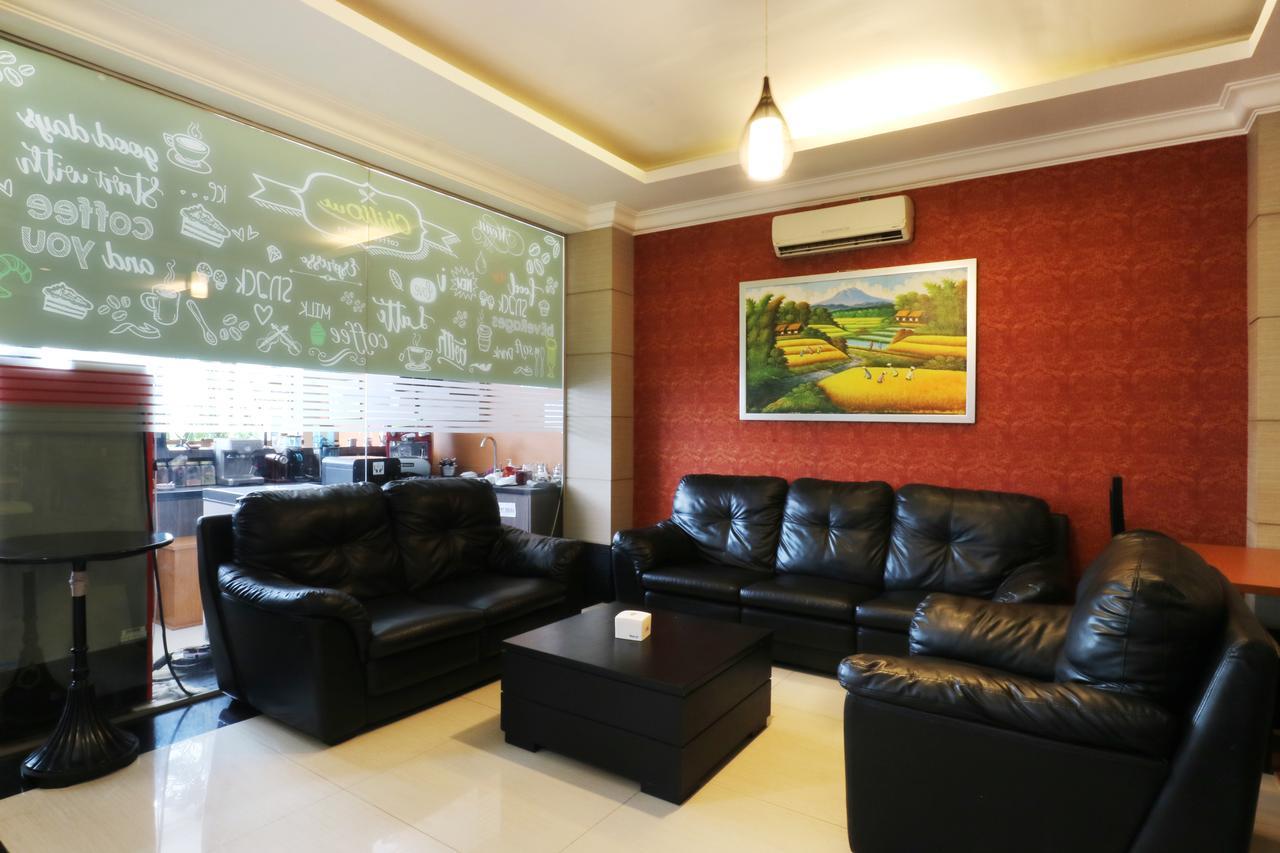 Hotel Raja 2*