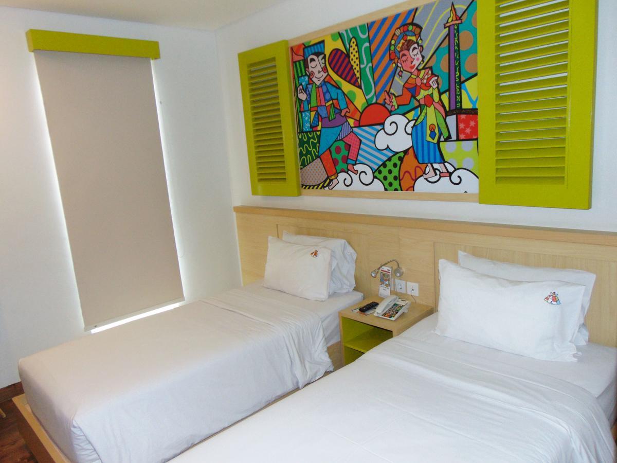 Hotel Maxonehotels.com At Kramat 3*