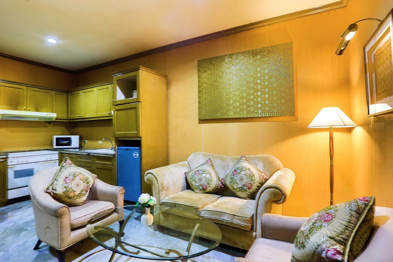 Hotel John's Pardede International Jakarta
