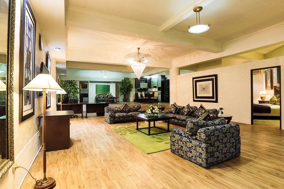 Hotel John's Pardede International Jakarta