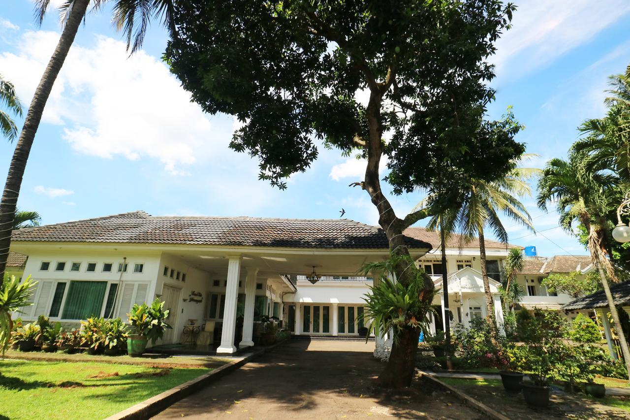 Sri Manganti 2*