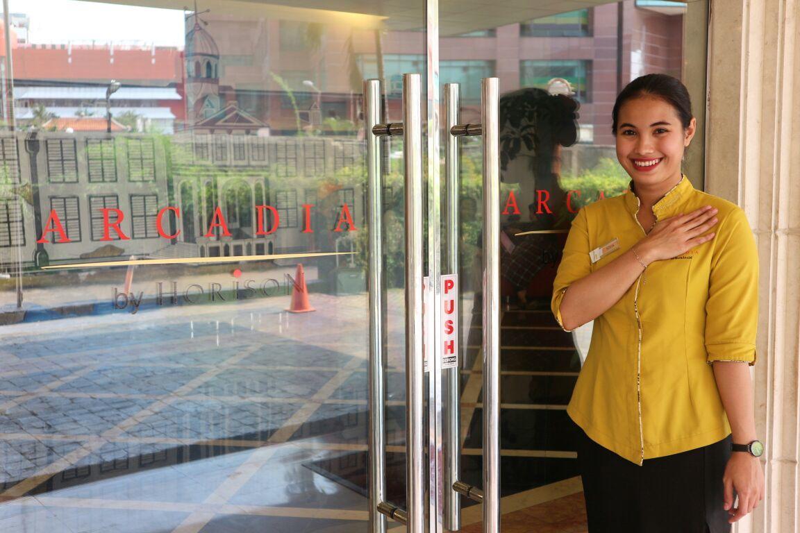 Horison Arcadia Mangga Dua Hotel 4*