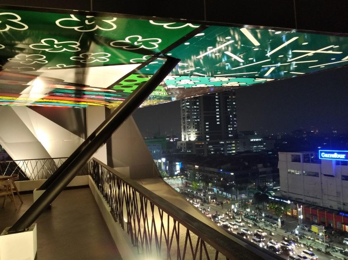 Hotel Maxone Platinum Hayam Wuruk 3*