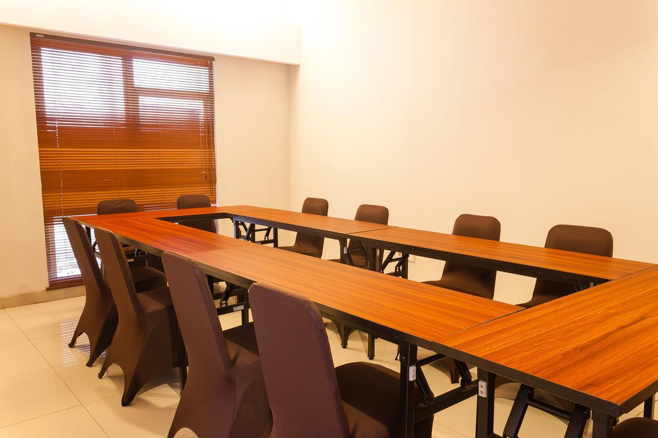 Griya Regato 3* Jakarta