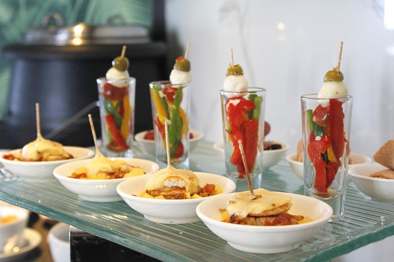 Goodrich Suites, Khách sạn 5*