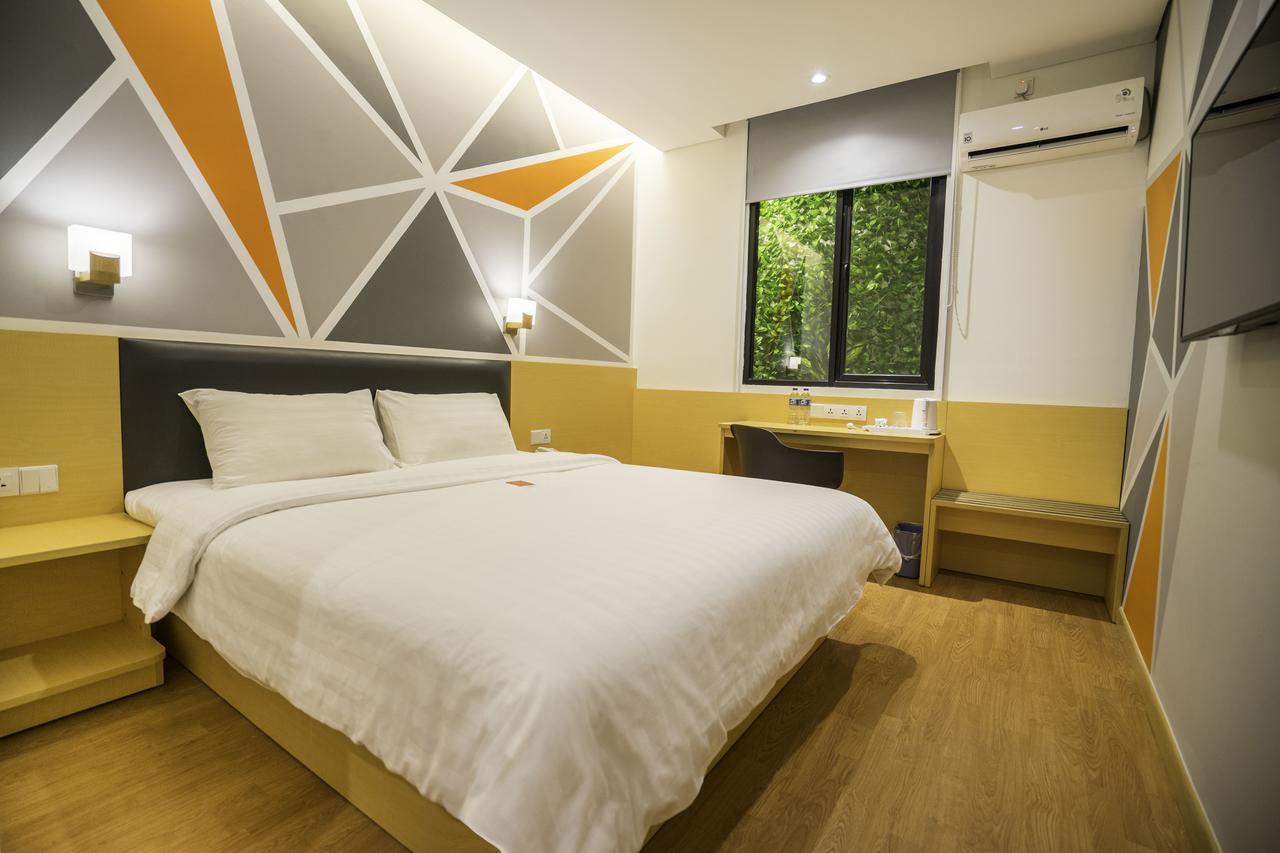 Hotel Juno Jatinegara 3*