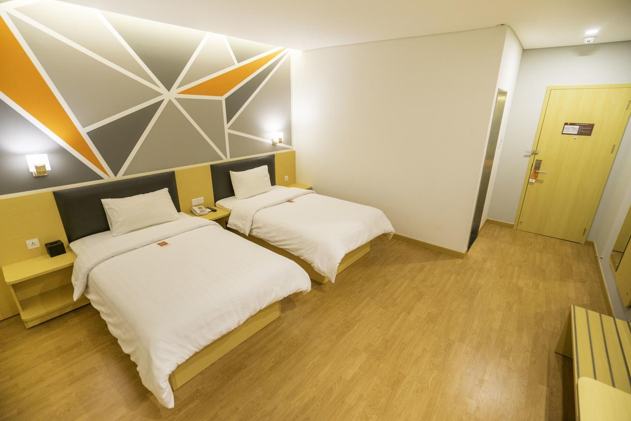 Hotel Juno Jatinegara Jakarta