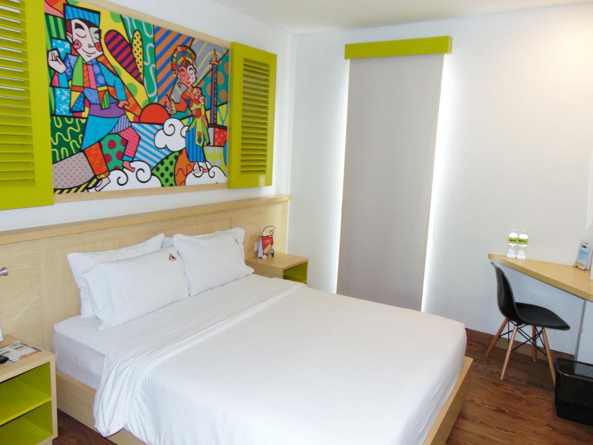 Hotel Maxonehotels.com At Kramat