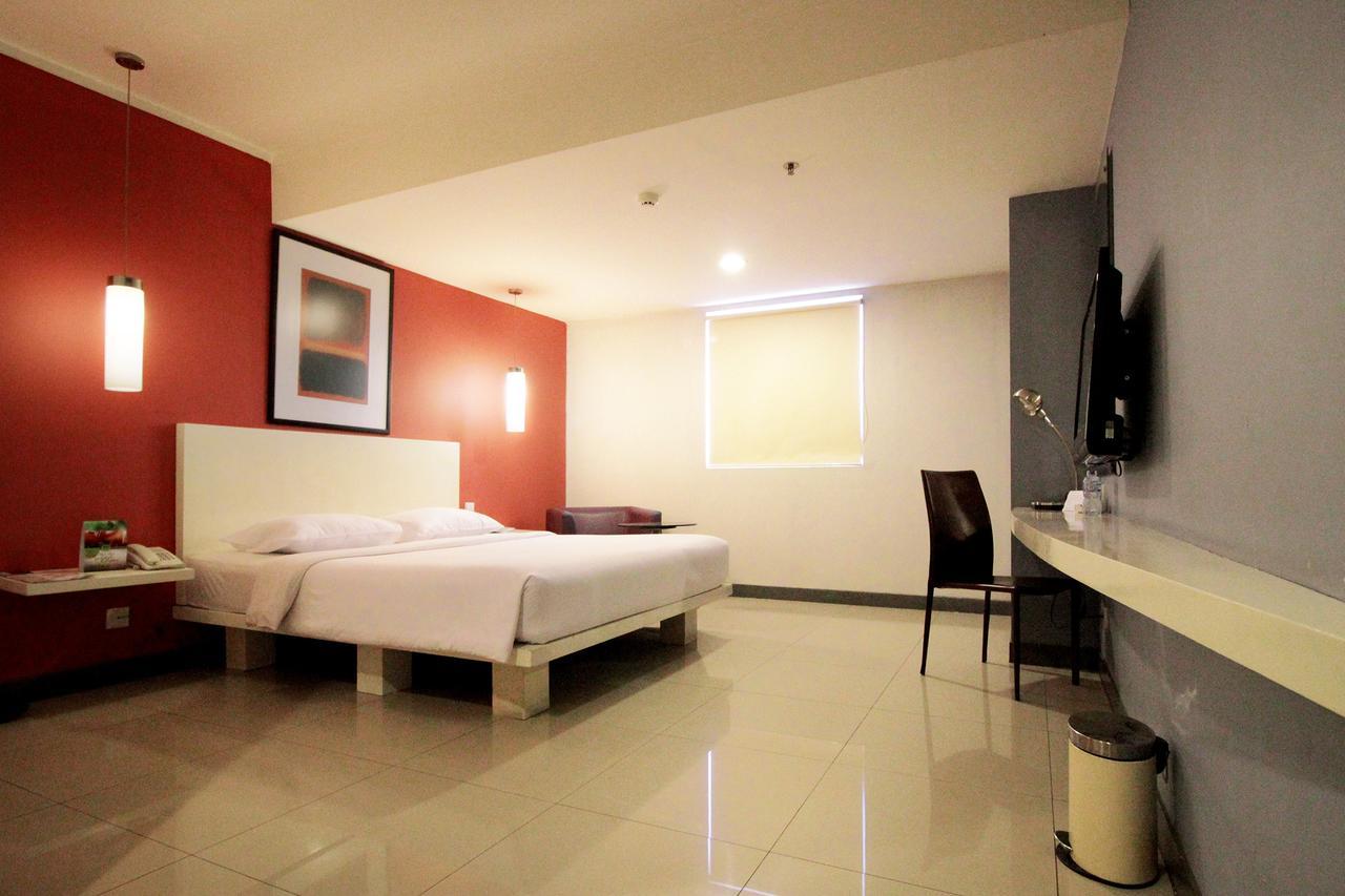 Glodok Plaza 2*
