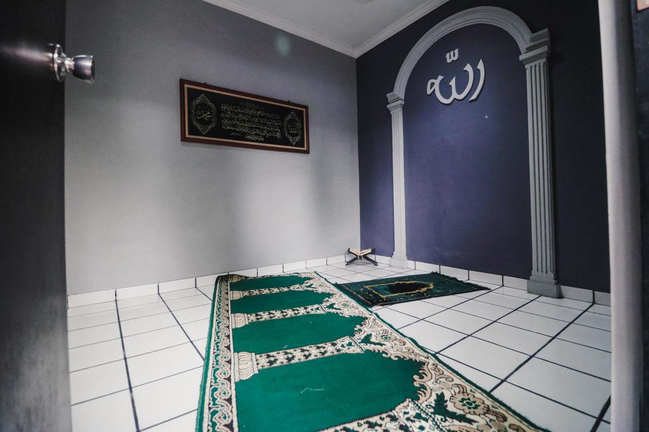 Reddoorz Near Rs Fatmawati 2 Guest house Jakarta
