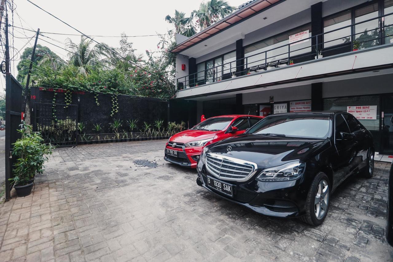Reddoorz Near Rs Fatmawati 2 Guest house Jakarta