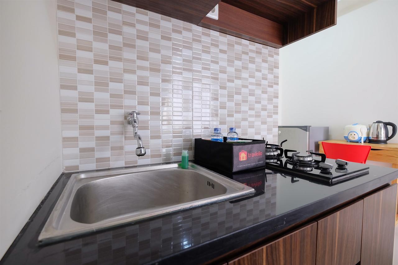 Comfy @ Pramuka By Travelio Apartment Jakarta