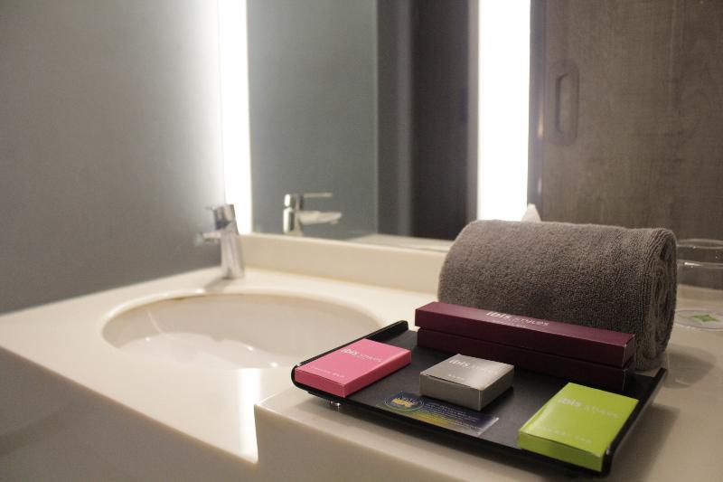 Hotel Ibis Styles Mangga Dua Square Jakarta