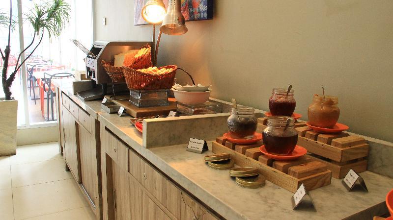 Hotel Ibis Styles Mangga Dua Square Jakarta