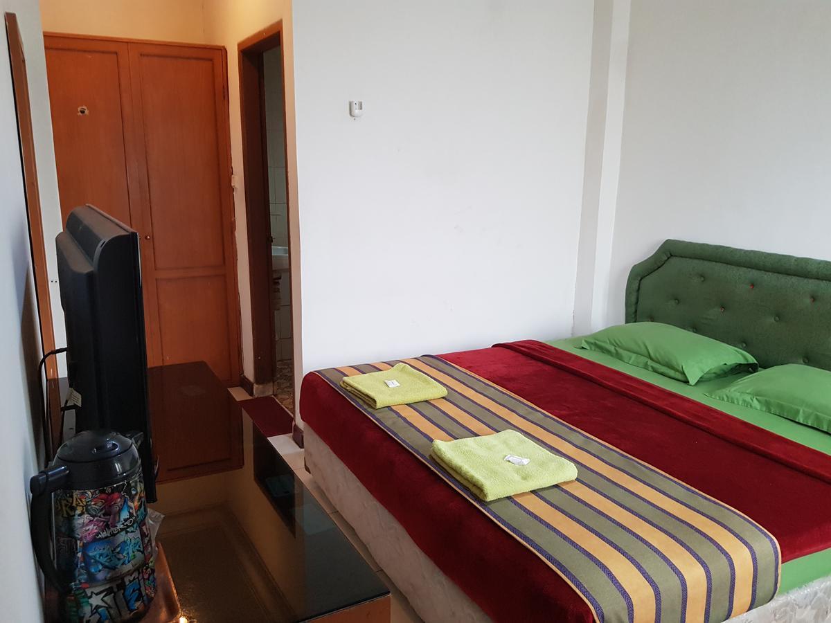 Hotel Maxim Kwitang