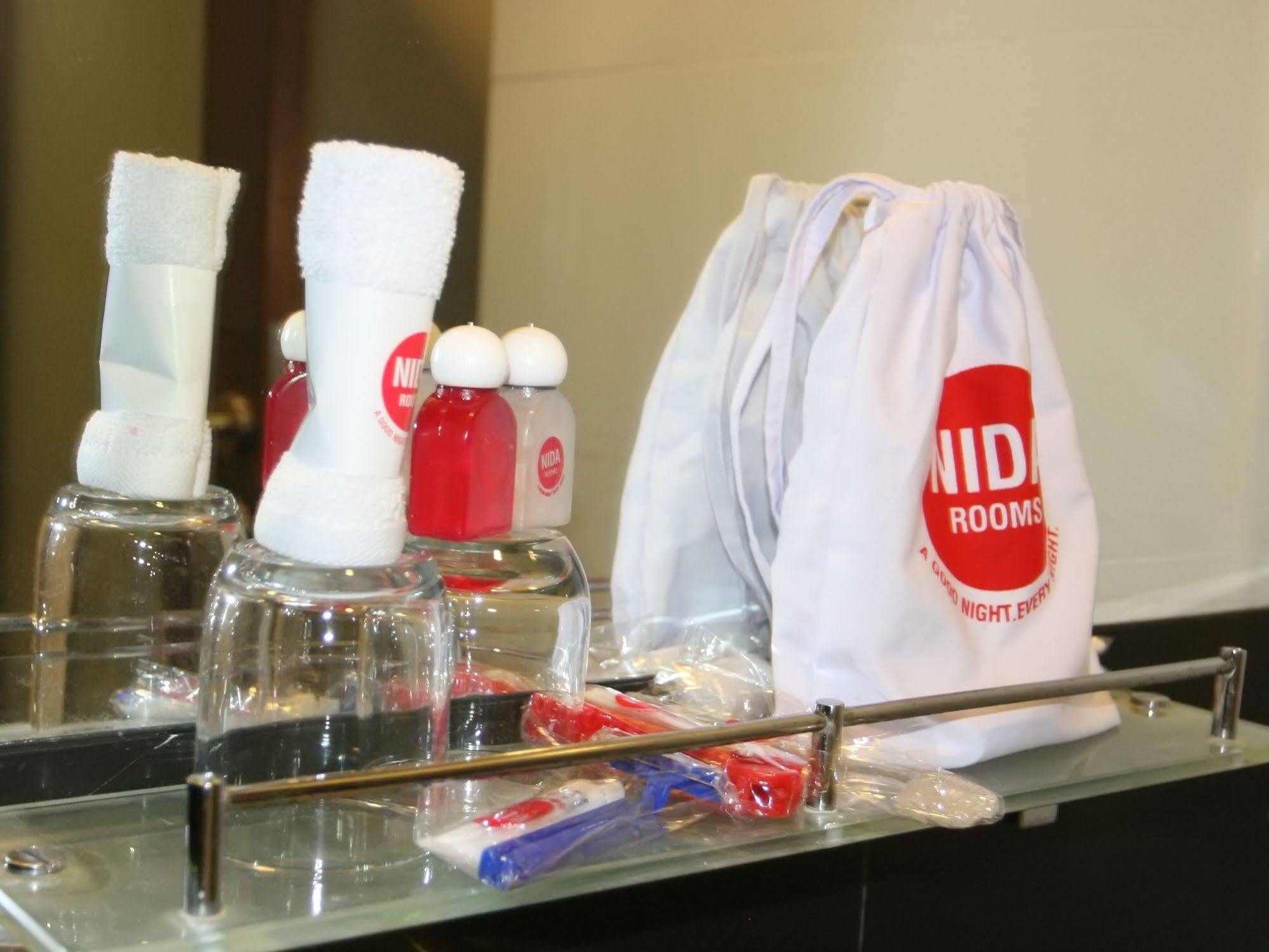 Nida Taman Sari Hayam Wuruk Jakarta