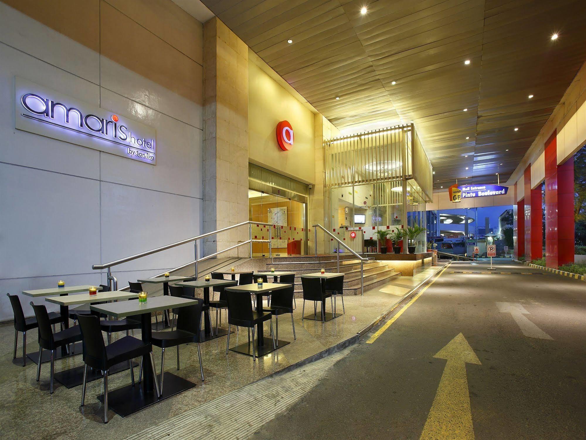Amaris Mangga Dua Square