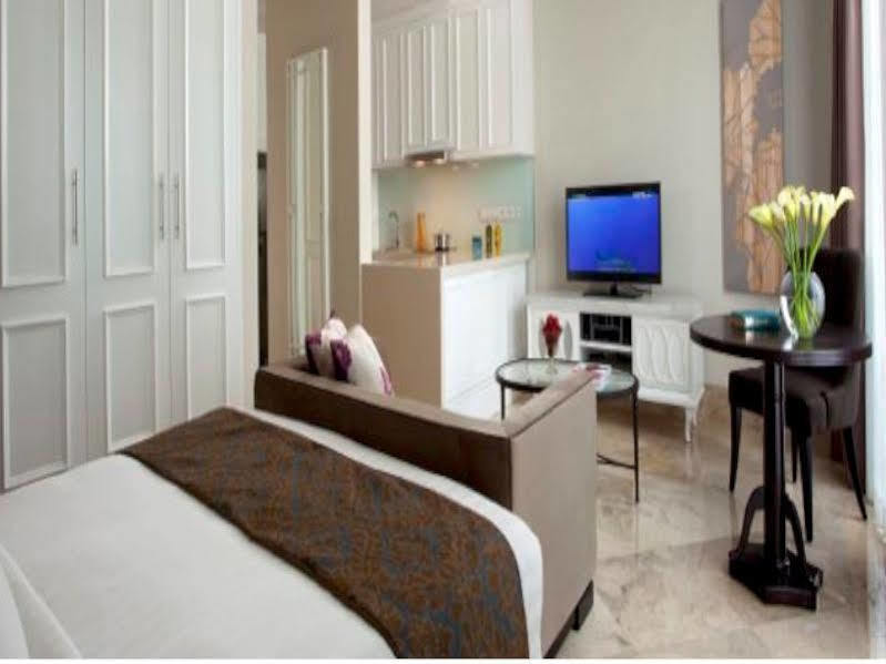 Ascott *