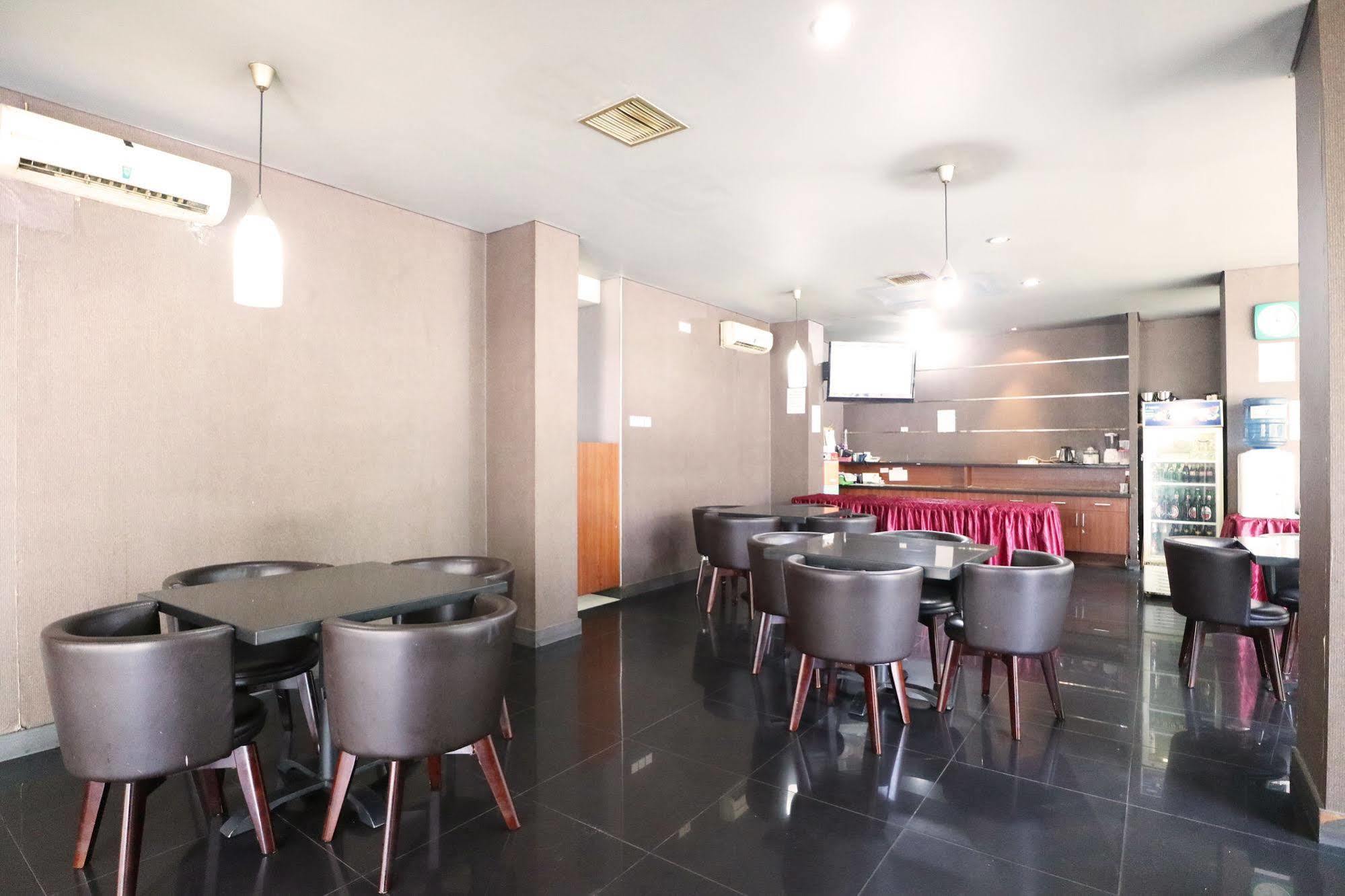 Mirah Hotel