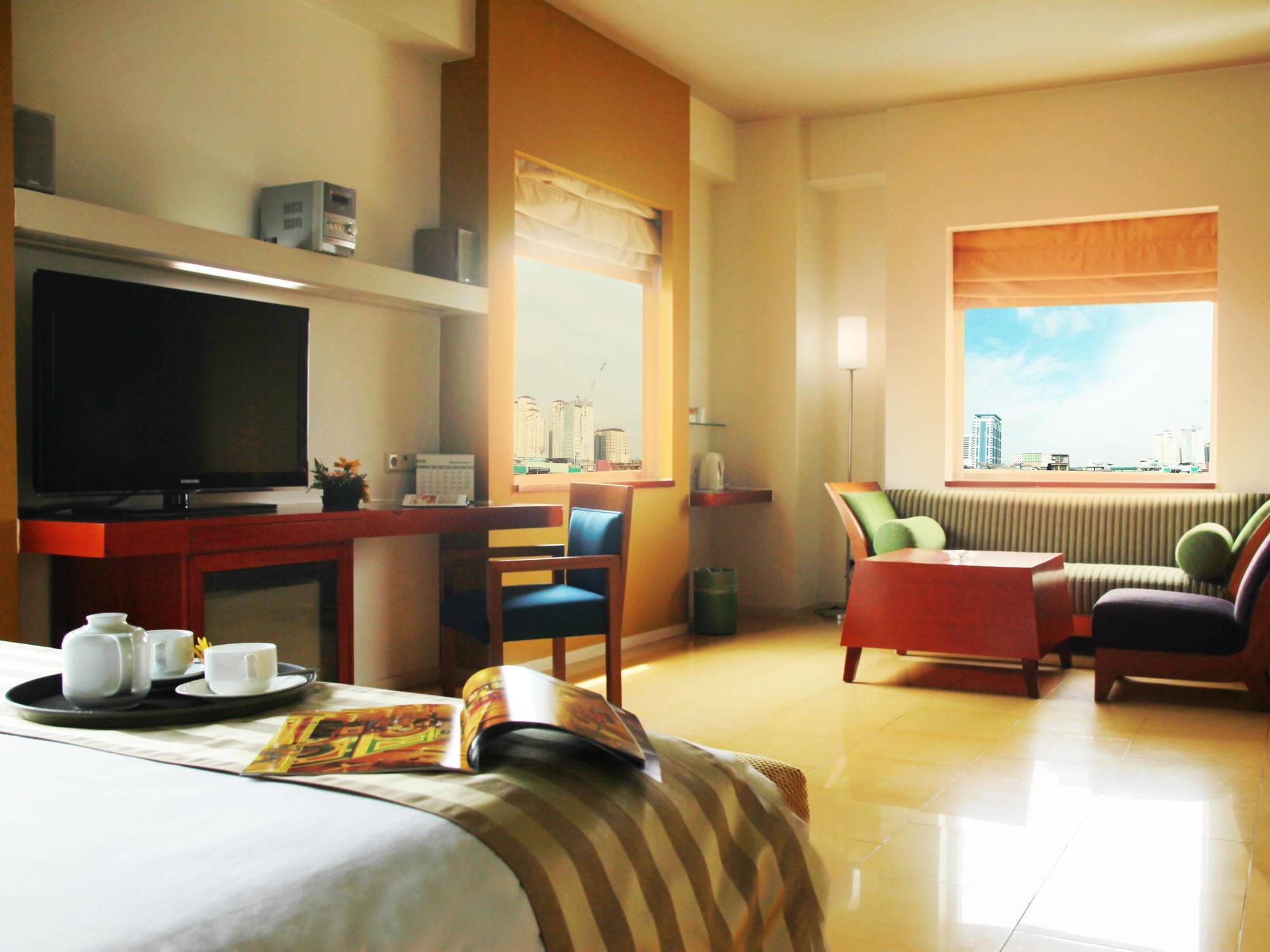 Sparks Life Jakarta, Artotel Curated