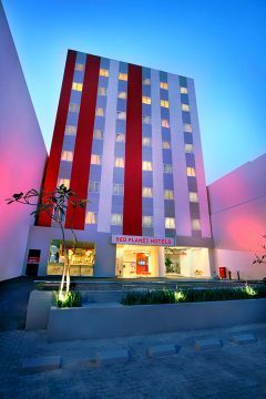 Monoloog Pasar Baru Hotel Jakarta
