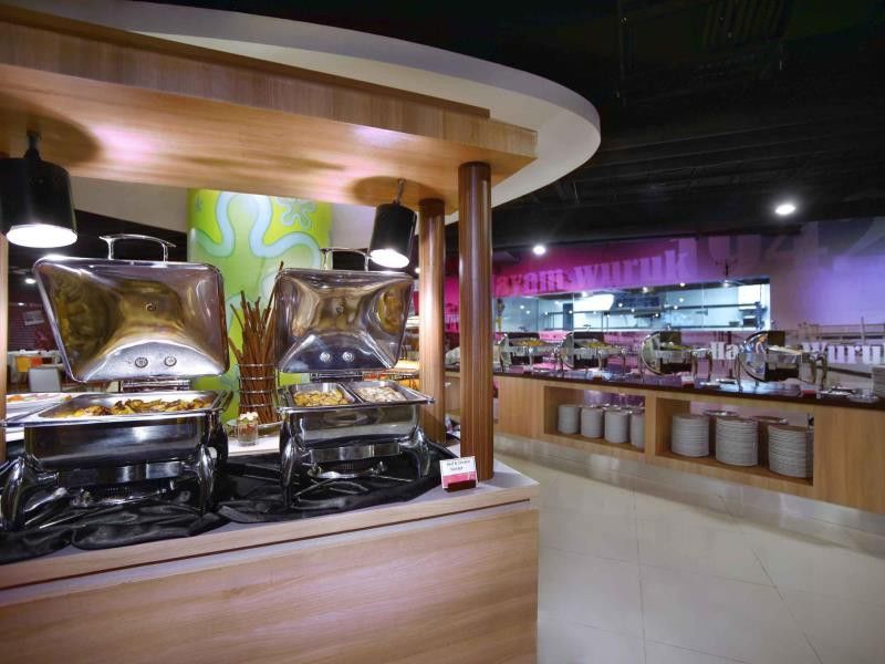 Hotel Favehotel Pgc Cililitan 3*