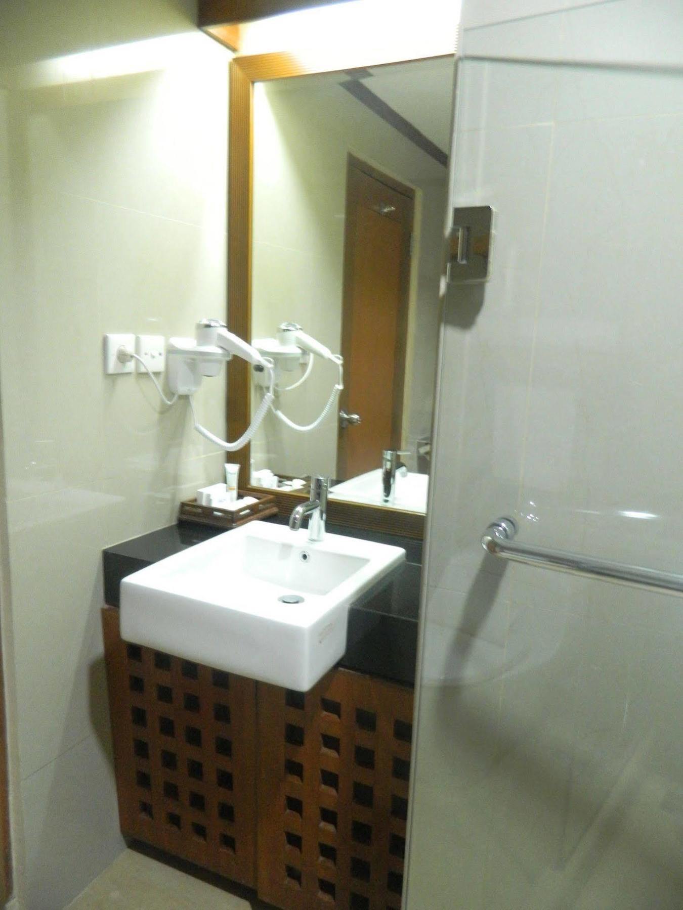 Patra Comfort Jakarta