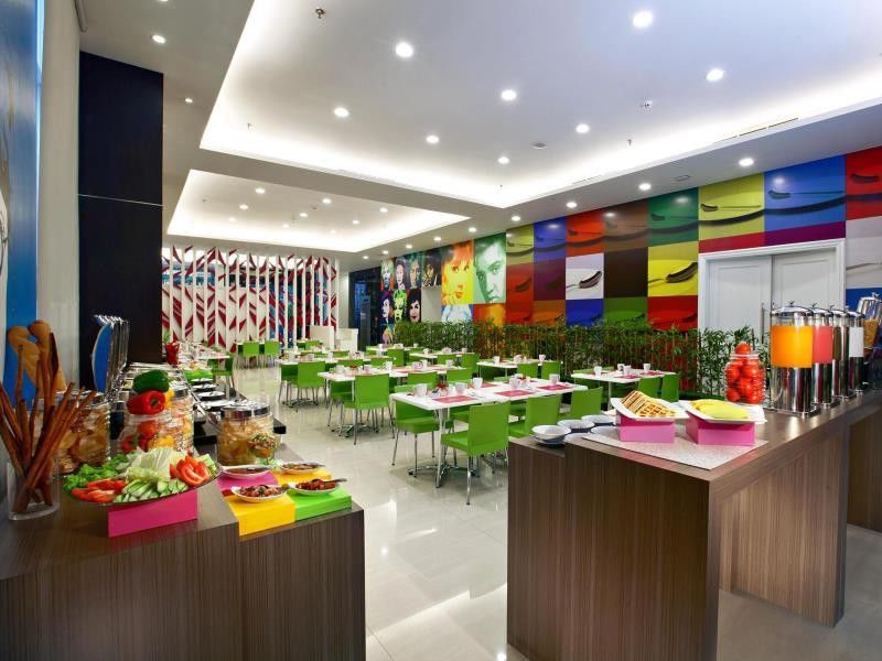 Favehotel Zainul Arifin Gajah Mada 3* Jakarta