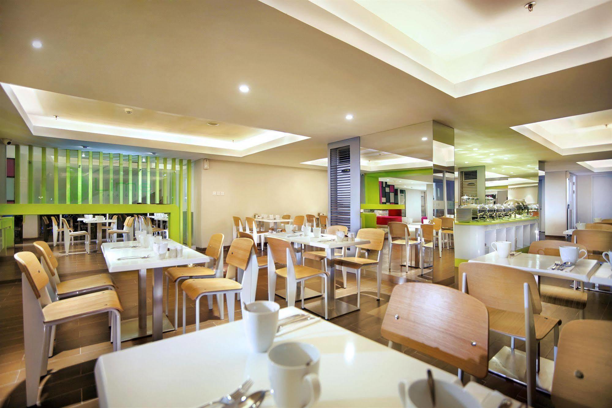 Favehotel Gatot Subroto Hotel 3*
