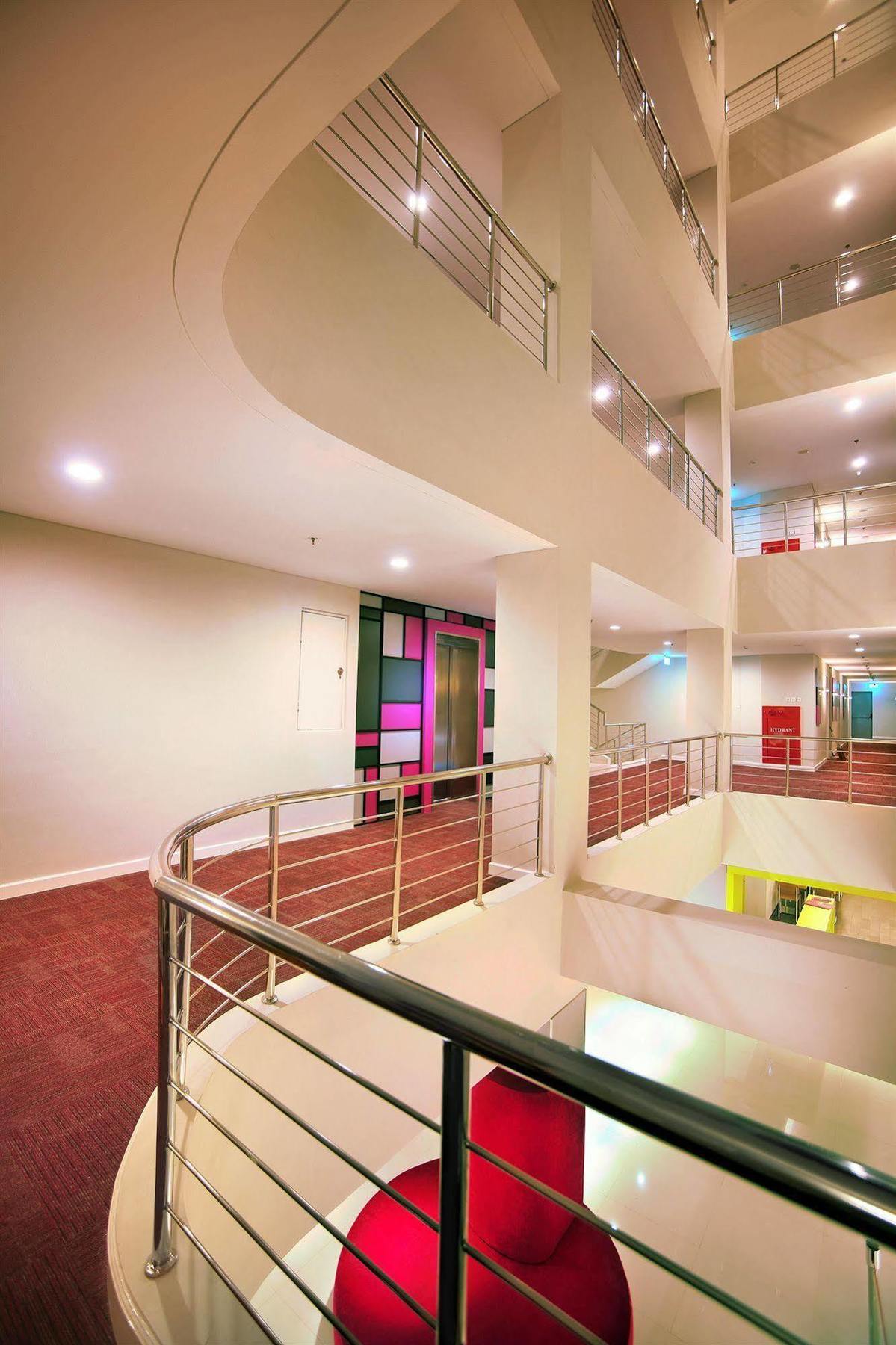 Favehotel Gatot Subroto Hotel