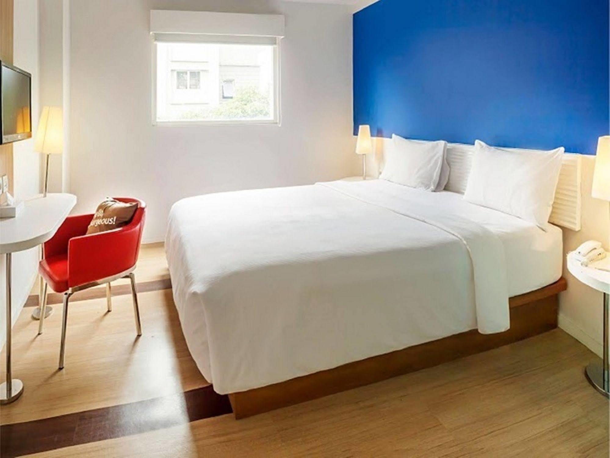 1o1 Urban Kelapa Gading Hotel 3*