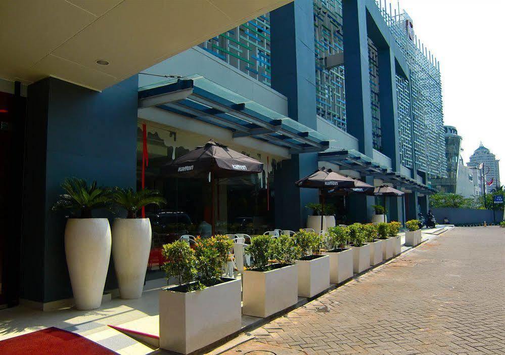 1o1 Urban Kelapa Gading