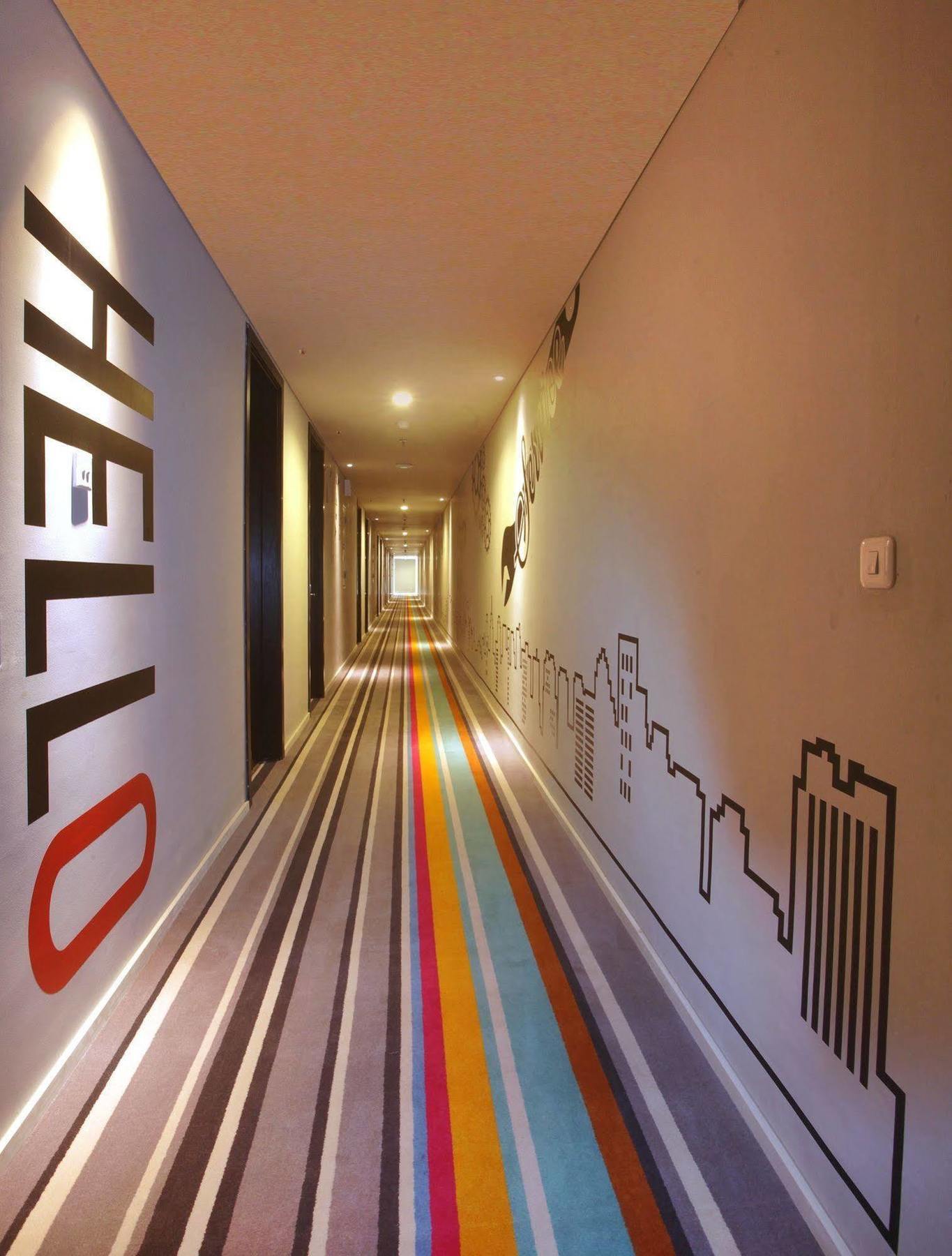 Cabin Hotel Hotel 3*
