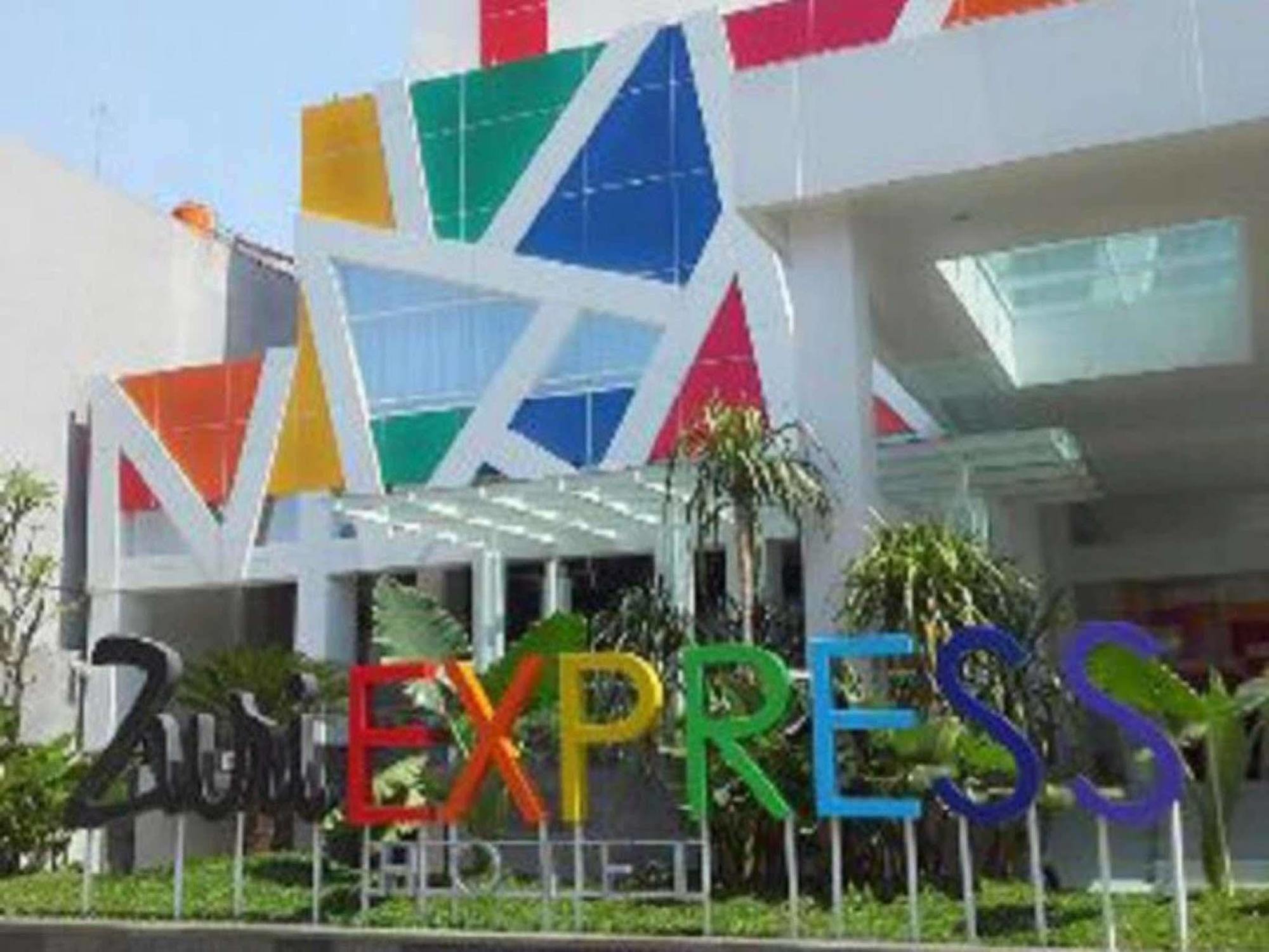 Hotel Zuri Express Mangga Dua Jakarta
