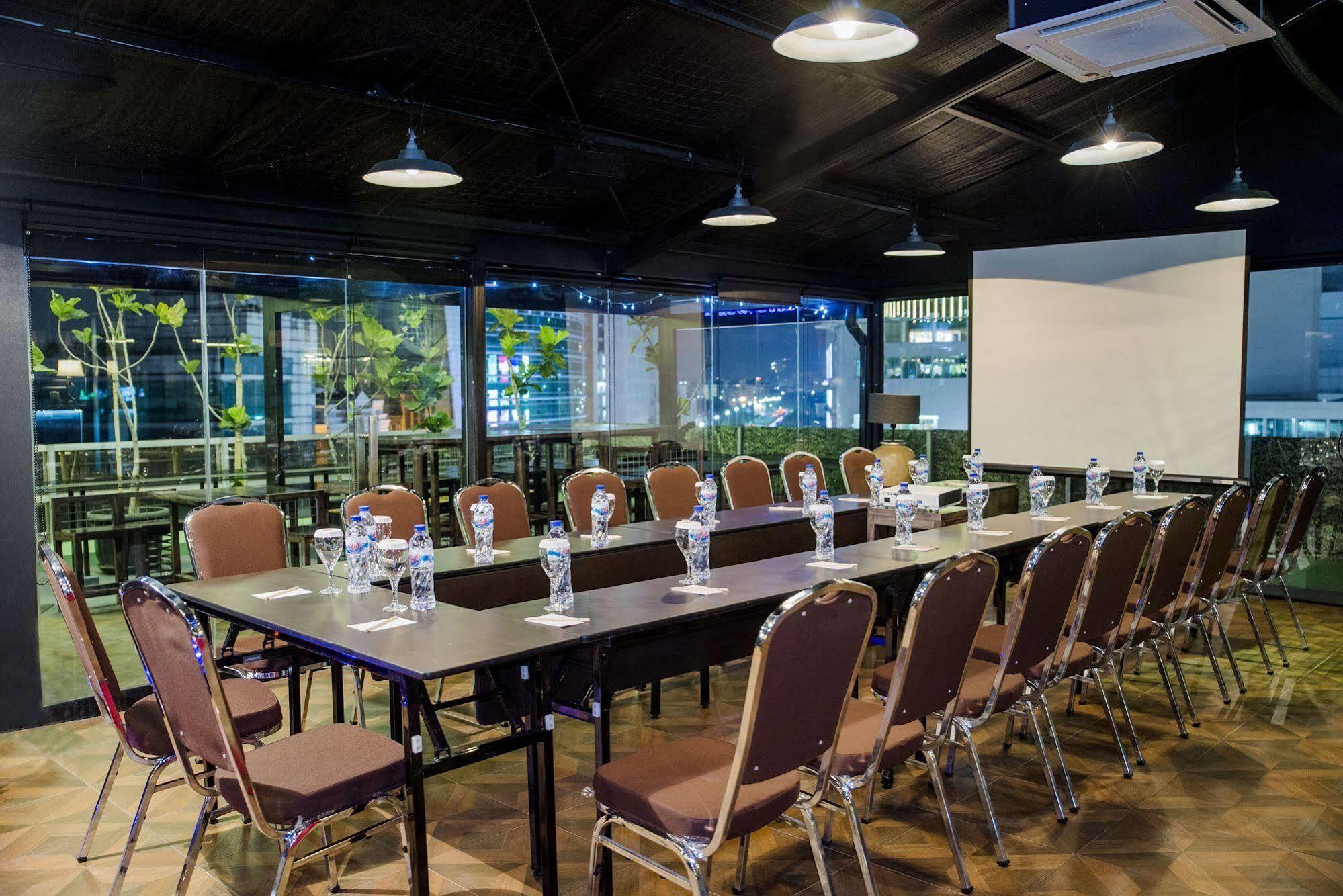D'cozie By Prasanthi Hotel Jakarta