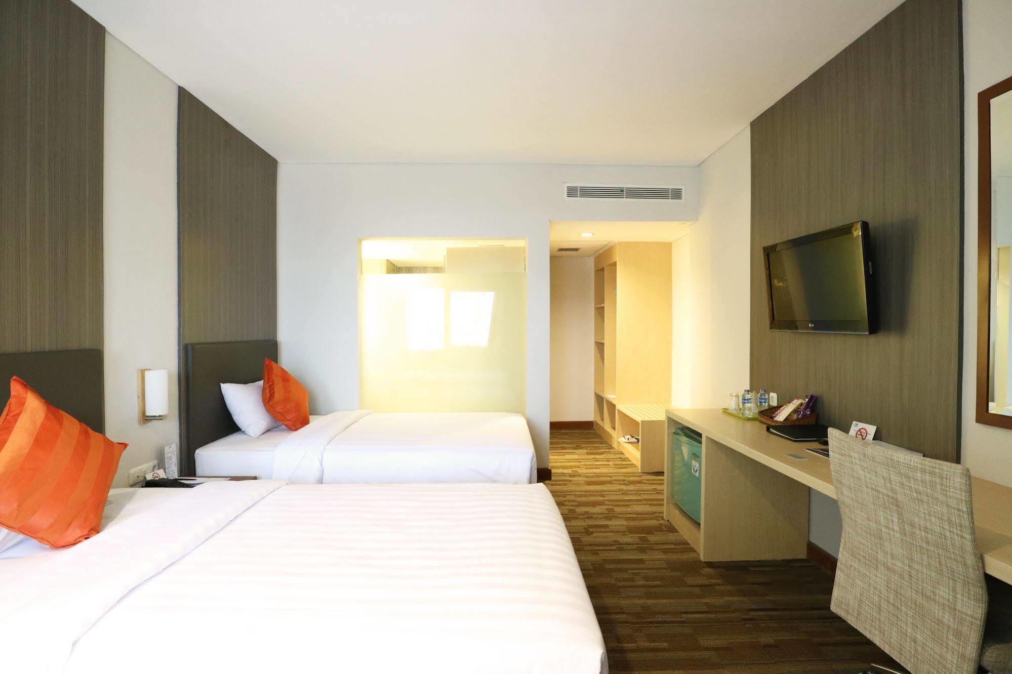 Hotel Collection O 7 Melawai 3*