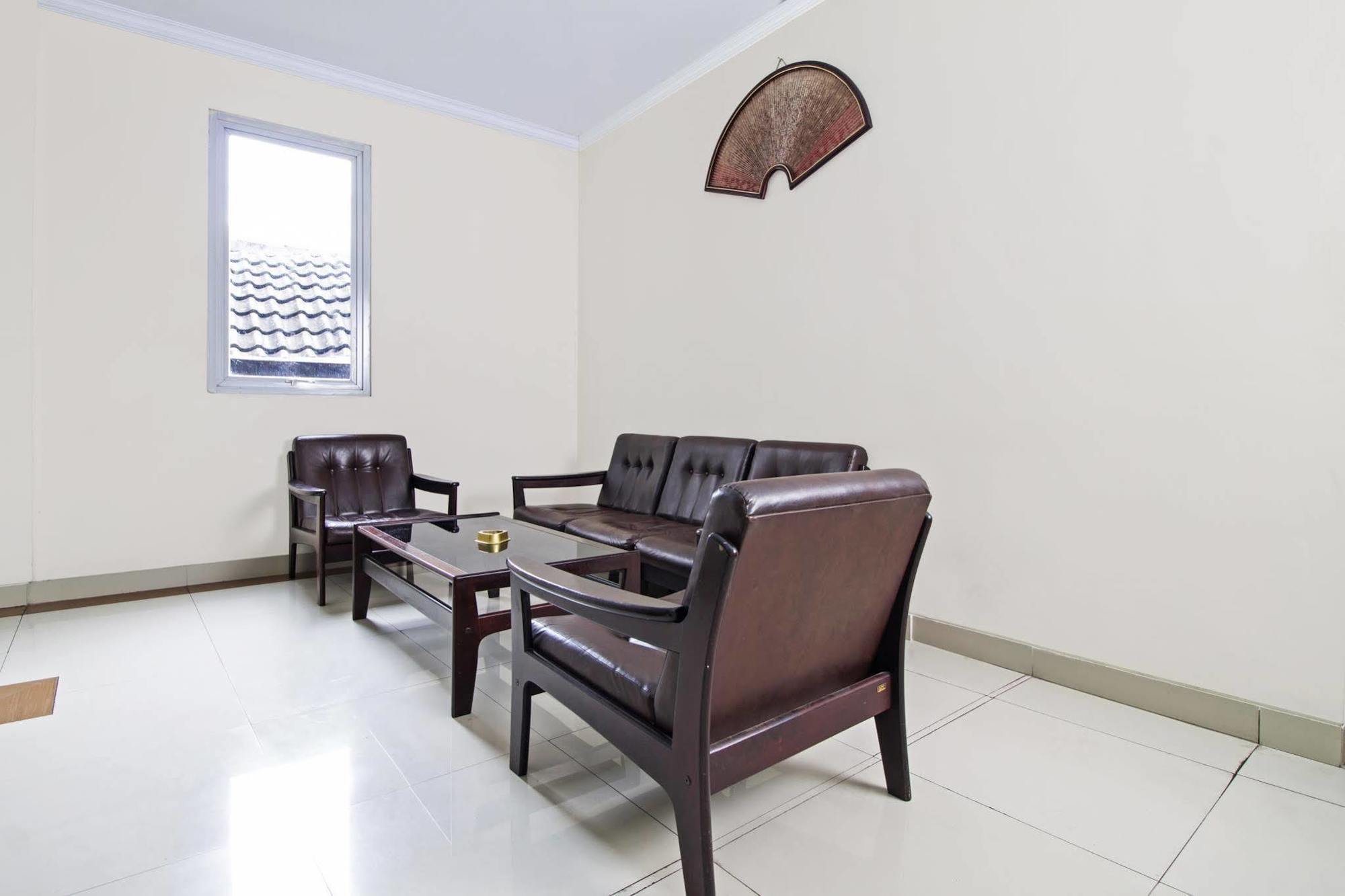 Hotel Ruangnyaman At Tebet Utara Jakarta