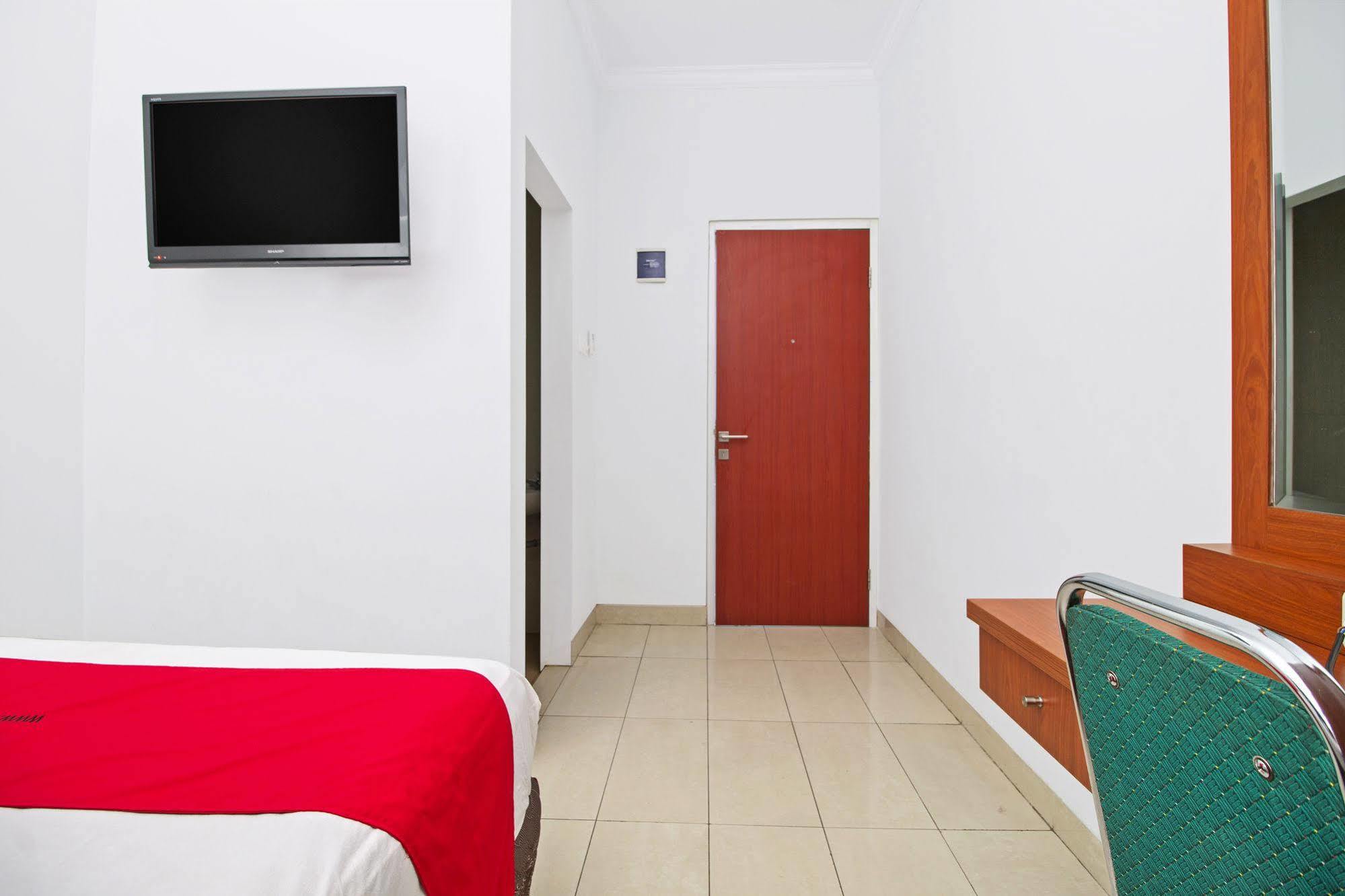 Hotel Ruangnyaman At Tebet Utara Jakarta