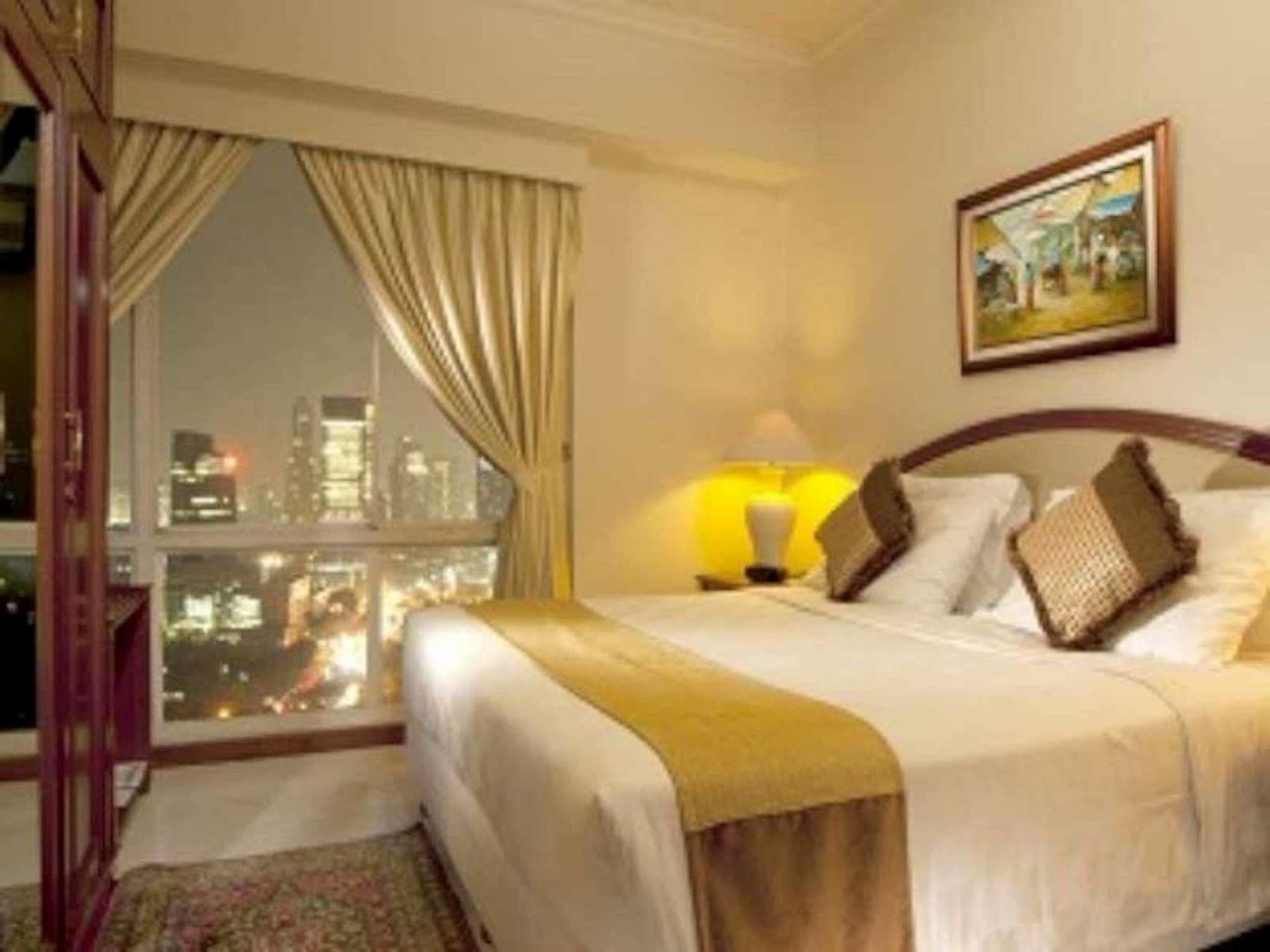 Aparthotel The Residences At Puri Casablanca 4*