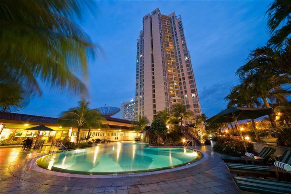 The Residences At Puri Casablanca 4*