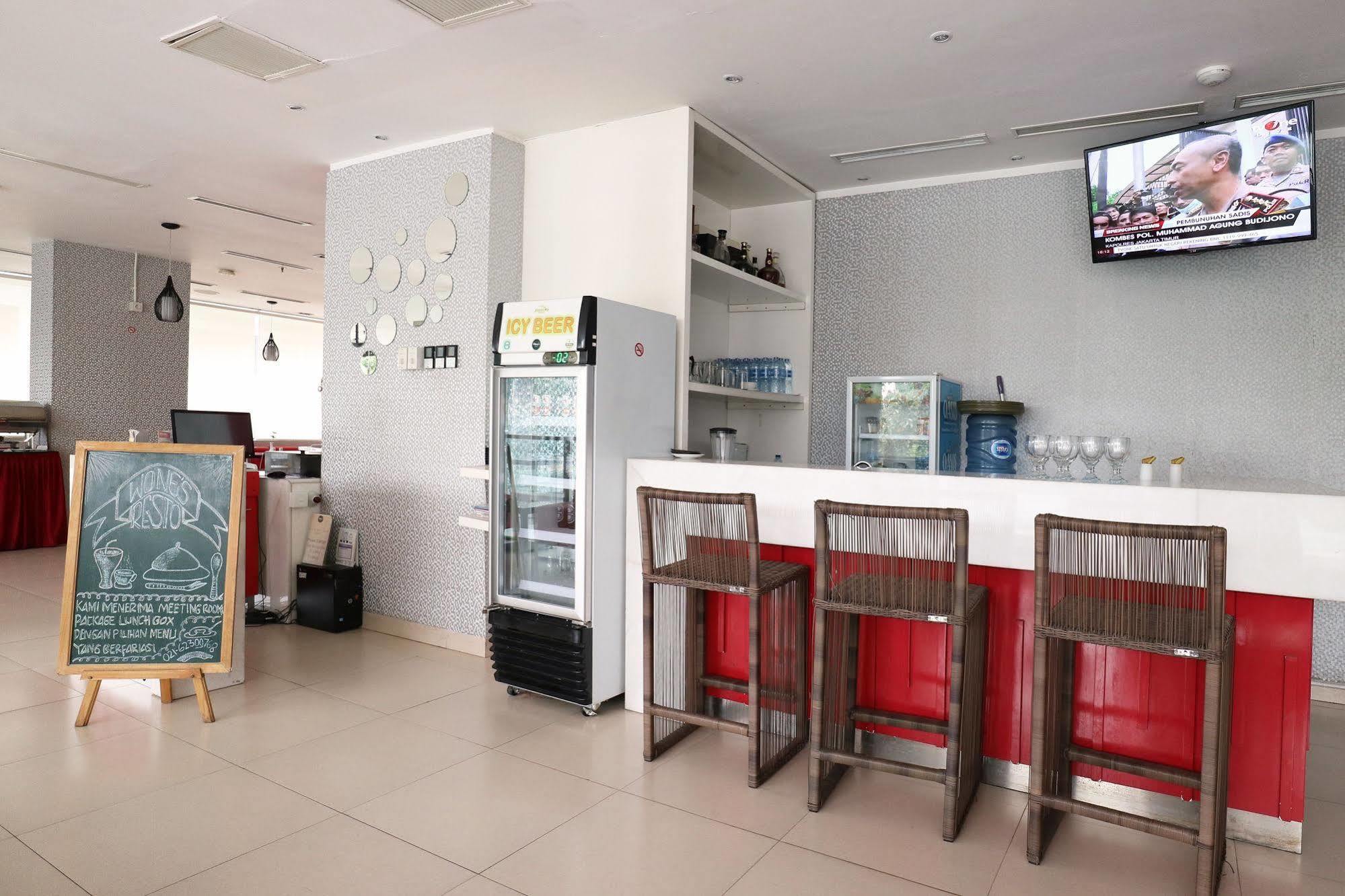 Redstar 3* Jakarta