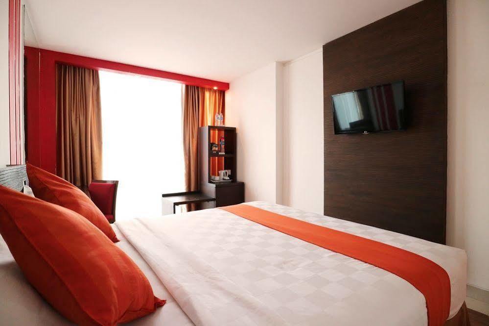 Redstar 3*