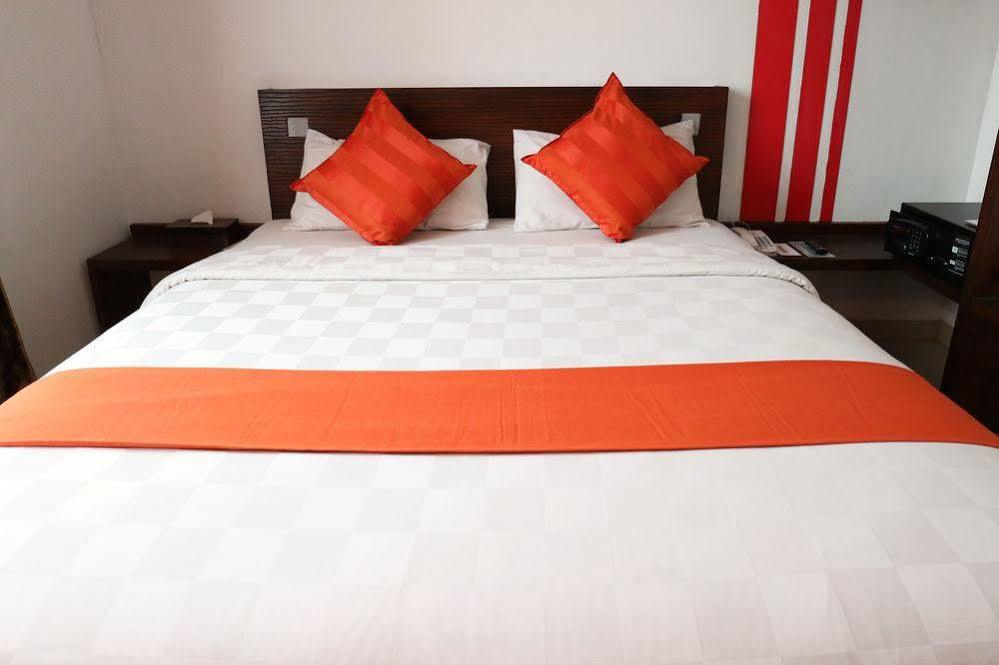 Redstar Jakarta