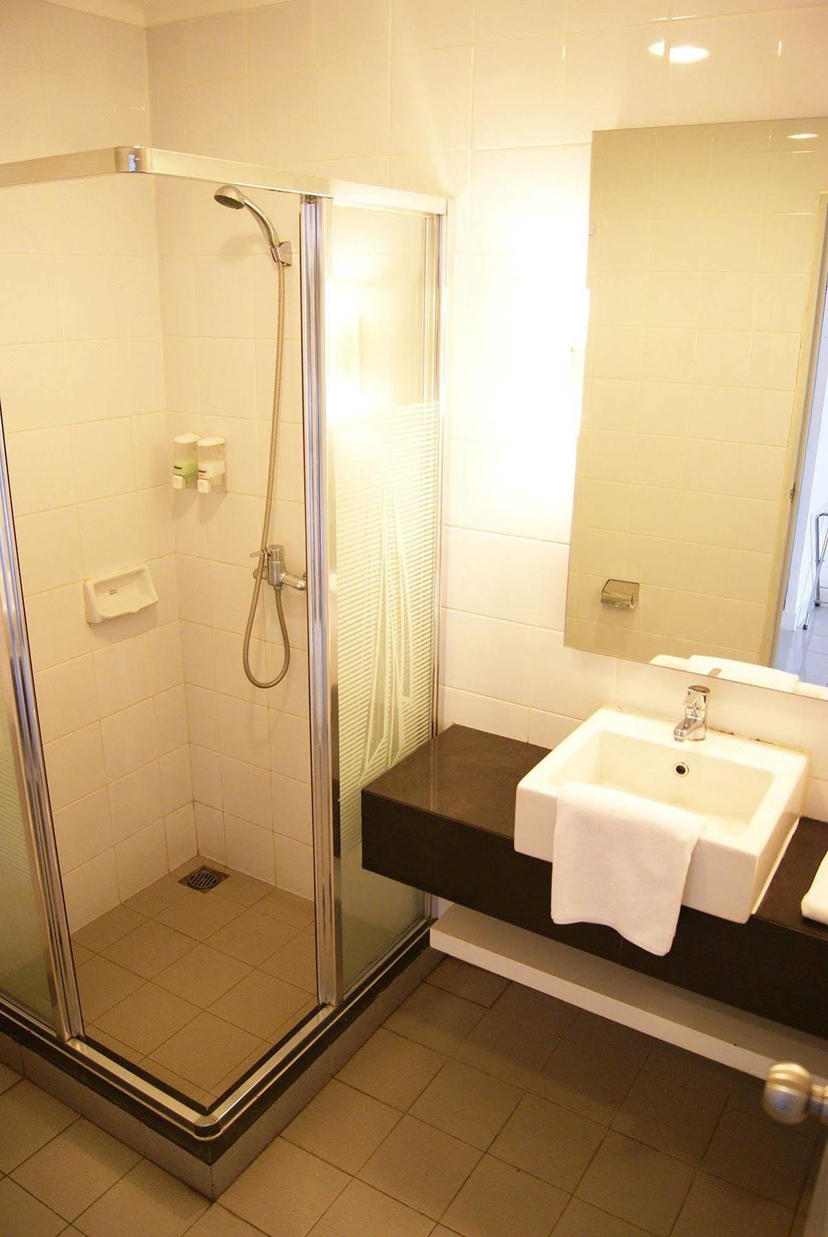 Hotel Glodok Plaza 2*