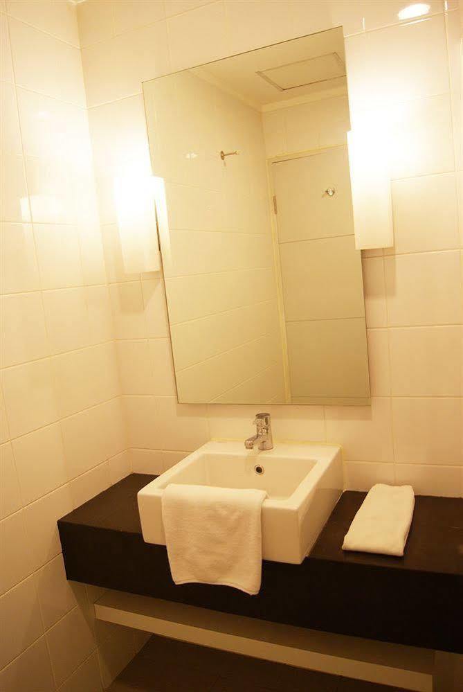 Glodok Plaza Hotel