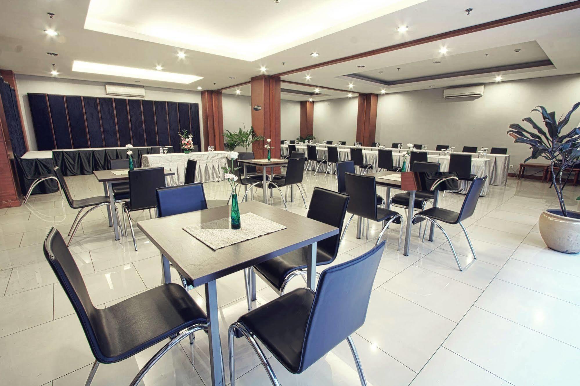 Hotel Griyadi Blue Pacific 2*