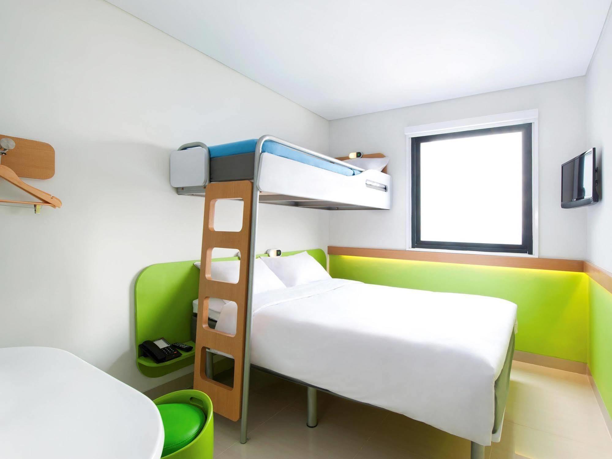 Hotel Ibis Budget Daan Mogot Jakarta