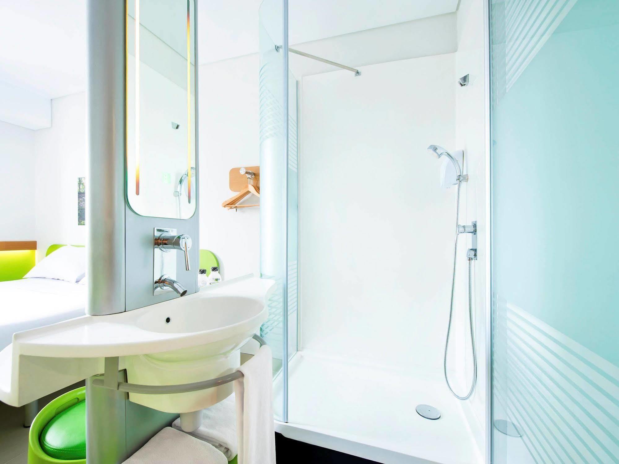 Ibis Budget Daan Mogot Hotel