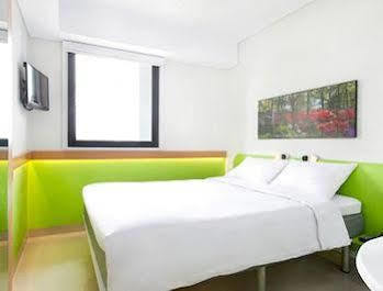 Ibis Budget Daan Mogot Hotel Jakarta